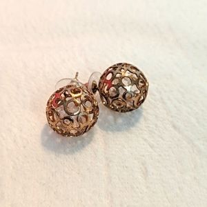 3/20$ Fashion Golden Earring